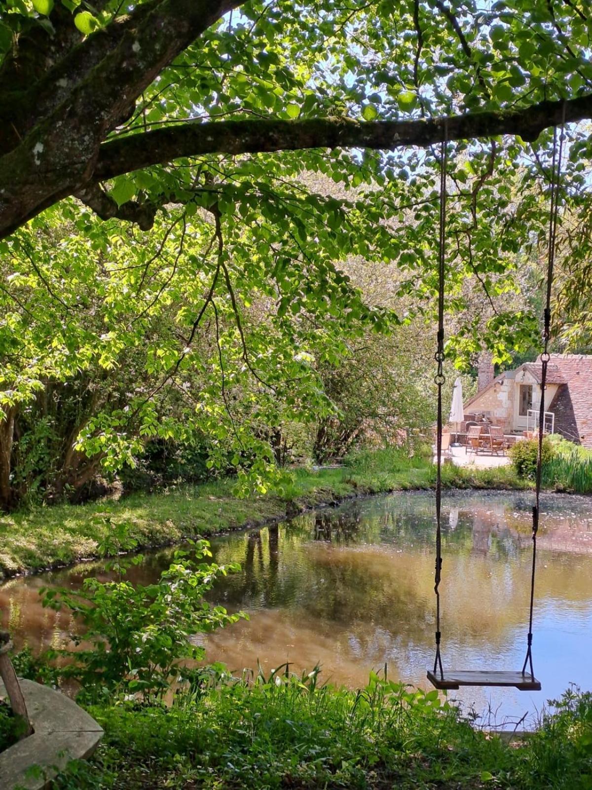 Moulin De Boiscorde Au Centre Du Perche Hotell Rémalard Exteriör bild